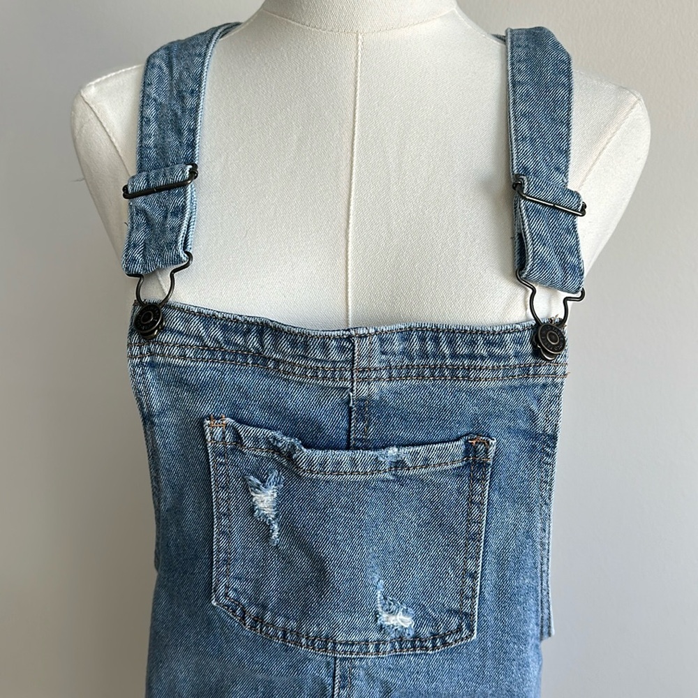 Wild Fable Women Distressed Denim Overalls Skirt 90’s Style Streetwear‎ Farmer M - Picture 2 of 7